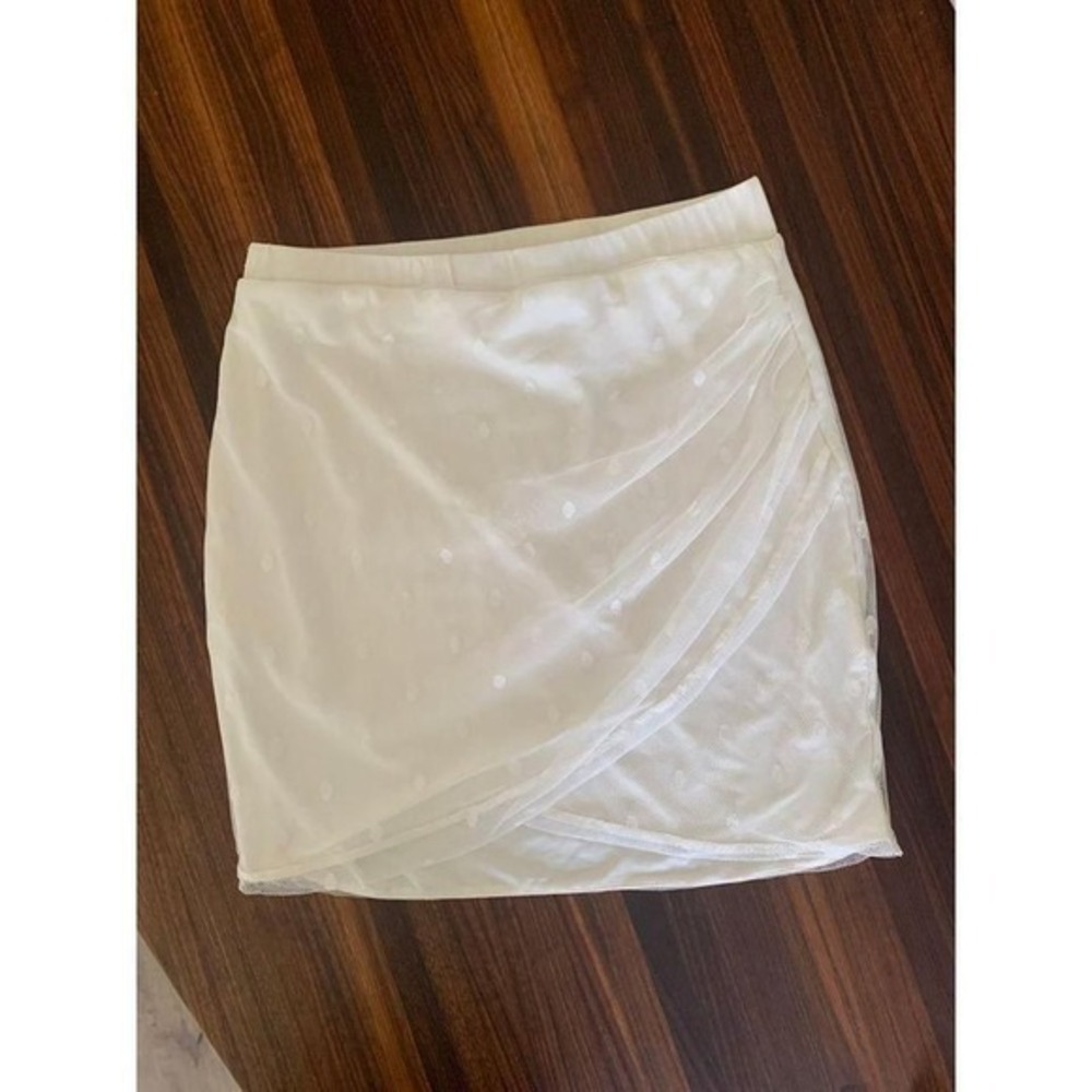 Lovers + Friends White Swiss Dot Mesh Wrap Mini Skirt Ruched Size Medium